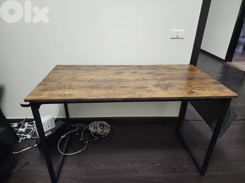 Wooden Office Desks (5) 3