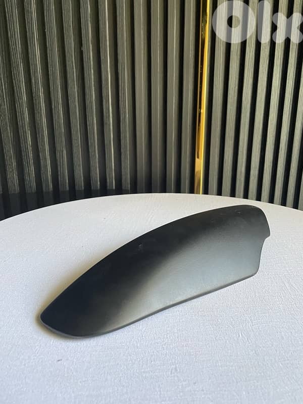 Daihatsu Terios 2003–2007 Roof Rack Rail End Covers (Shell Case) 1