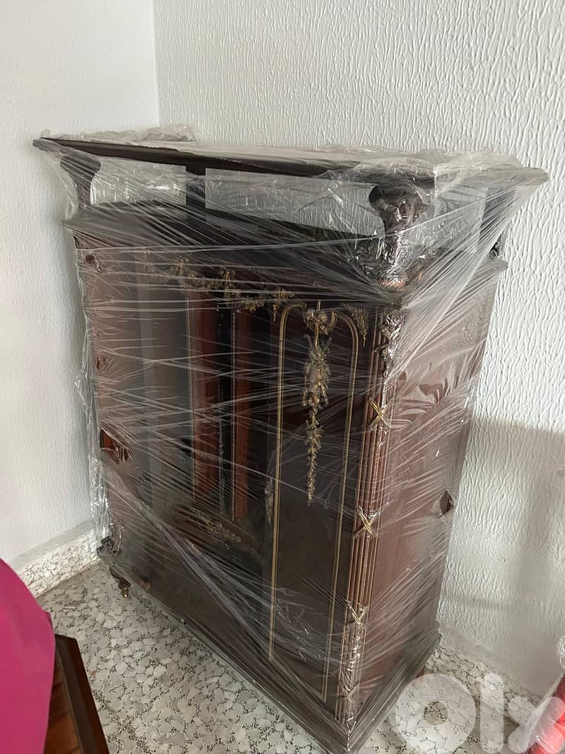 High end classic furniture 1
