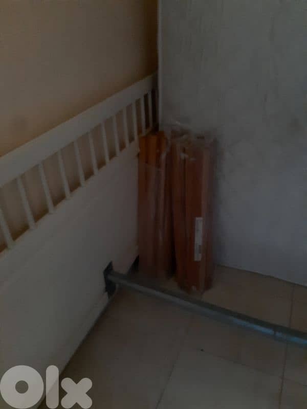 IKEA queen size bed for sale 0