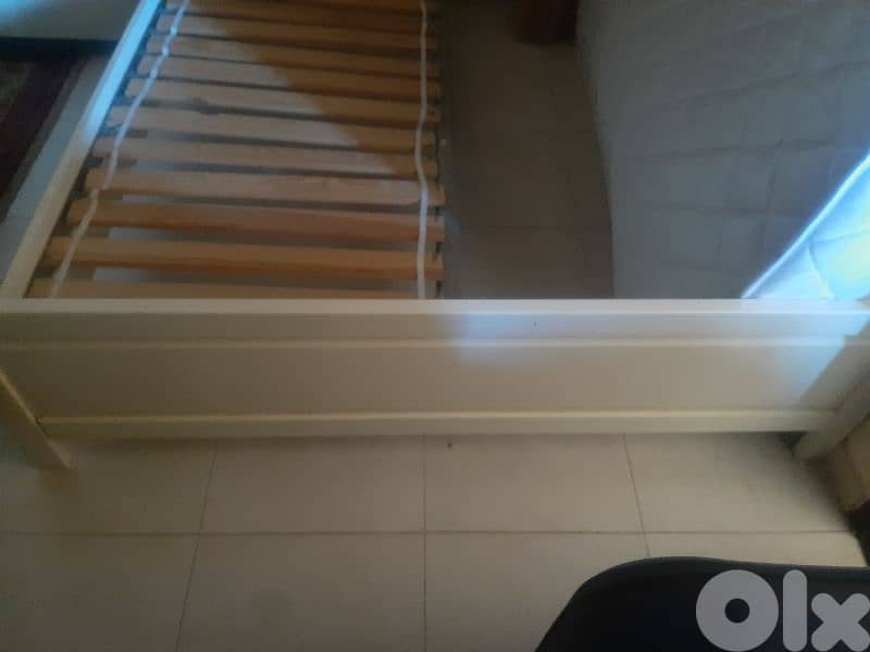IKEA queen size bed for sale 3