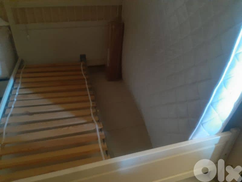 IKEA queen size bed for sale 5