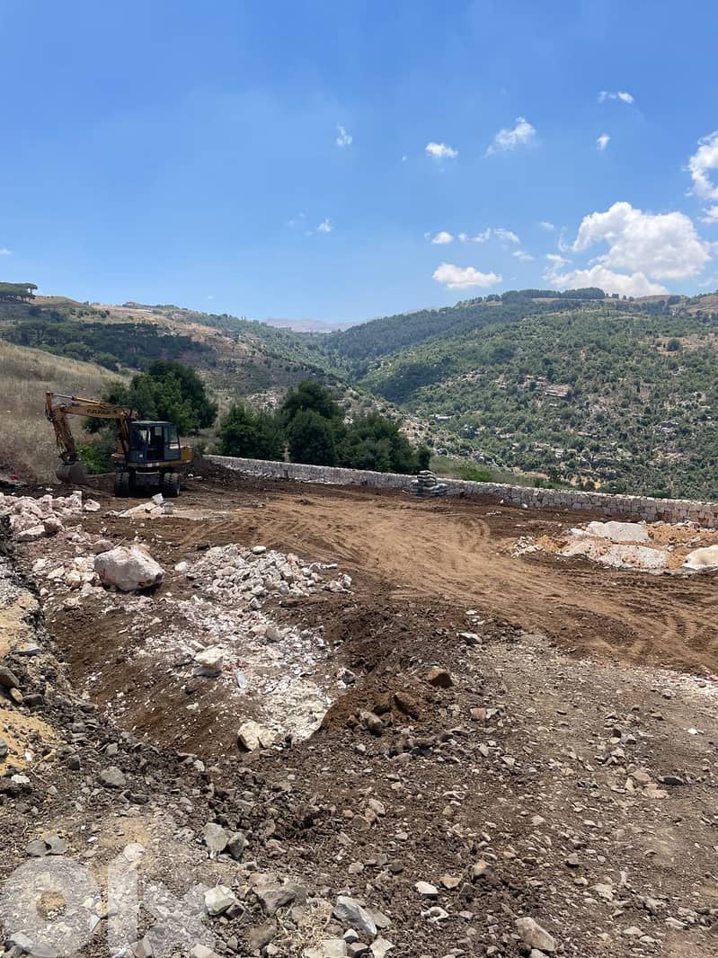 Land for sale in Bcharre - أرض للبيع في بشري 0