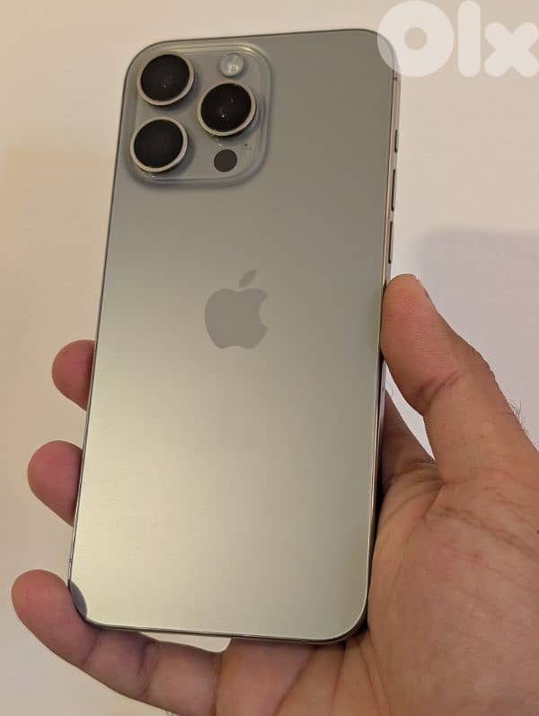 iPhone 15 pro max 0