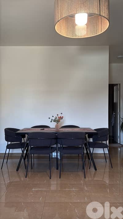 dinning table