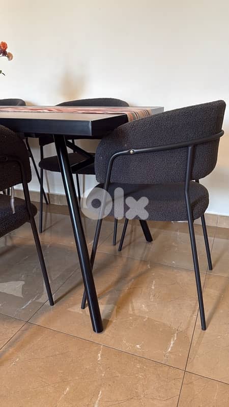 dinning table 3