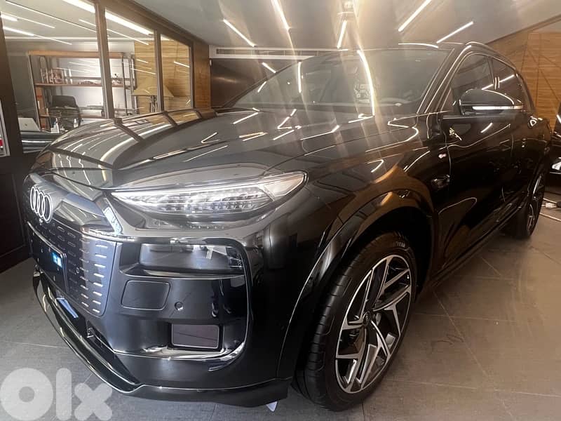 2026 Audi Q6L First Edition Night package, 540 degrees cameras O km 0