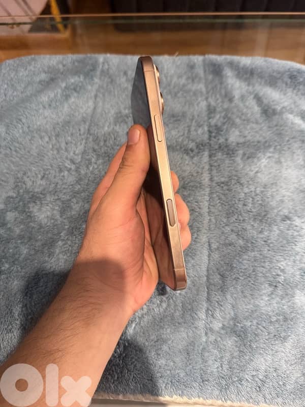 USED IPHONE 16 PRO MAX 512 GB 2