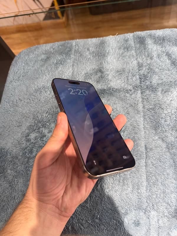 USED IPHONE 16 PRO MAX 512 GB 4