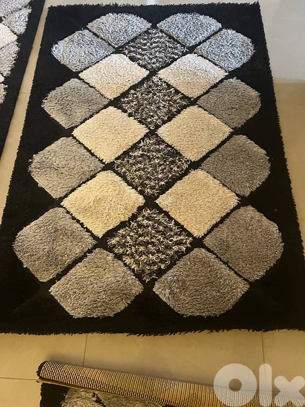rugs good condition 0