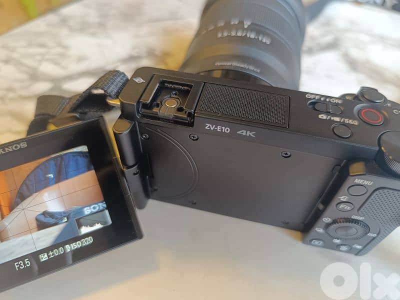 Sony ZV-E10 4