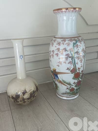porcelain chinese vases