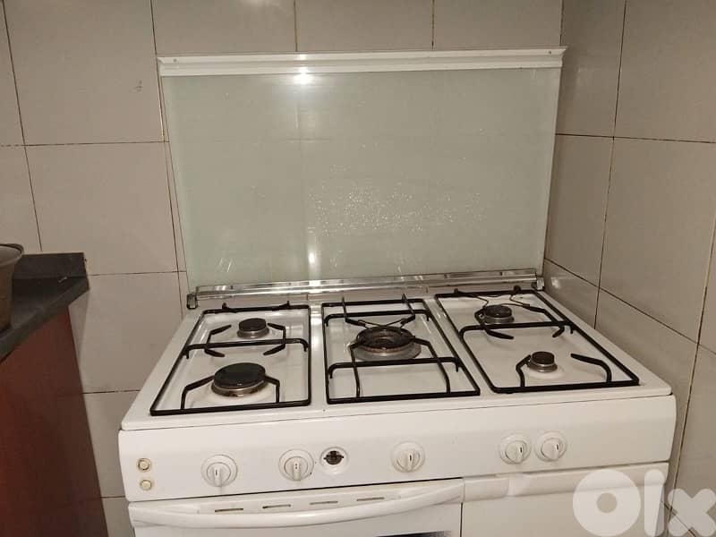 فرن خمس عيون 0