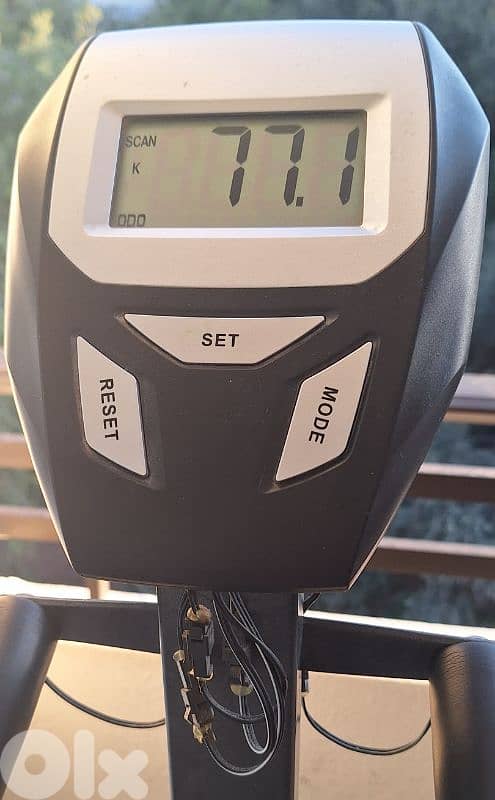 New elliptical fitness line b 120$ 1