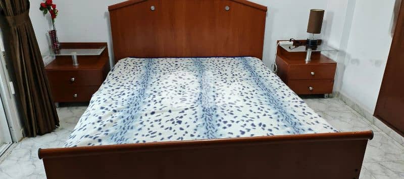 bed room 0