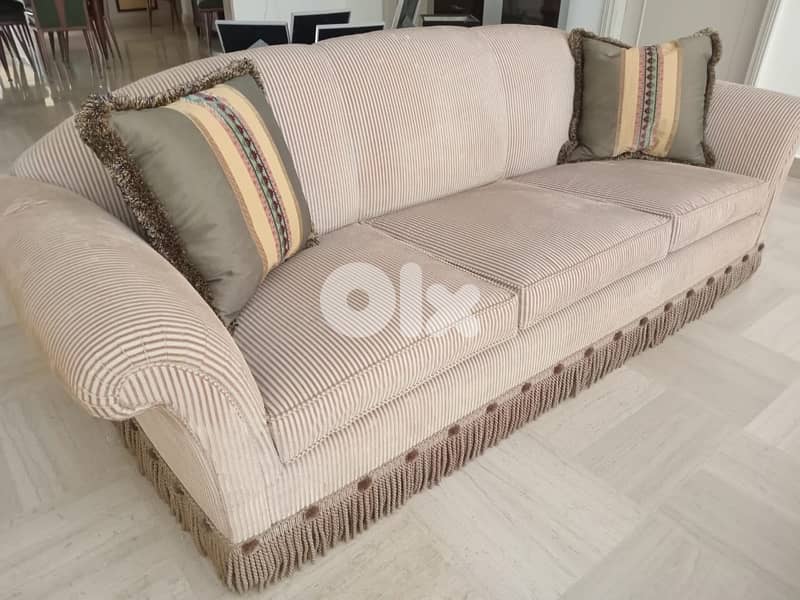 Couch + Painting 1