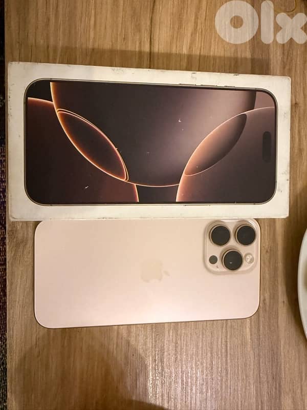 iPhone 16 pro max 1