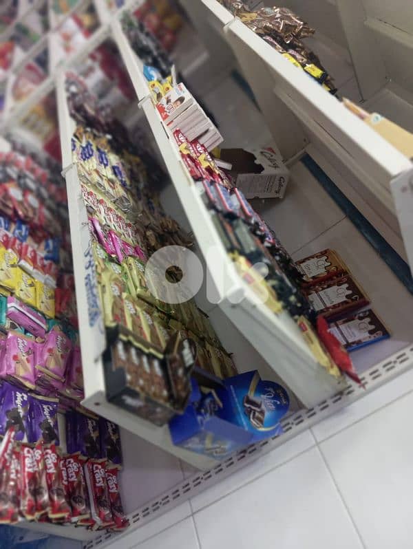 البيع عدة ماركت كاملة  وفرن وملحمة  ومشاوي 3
