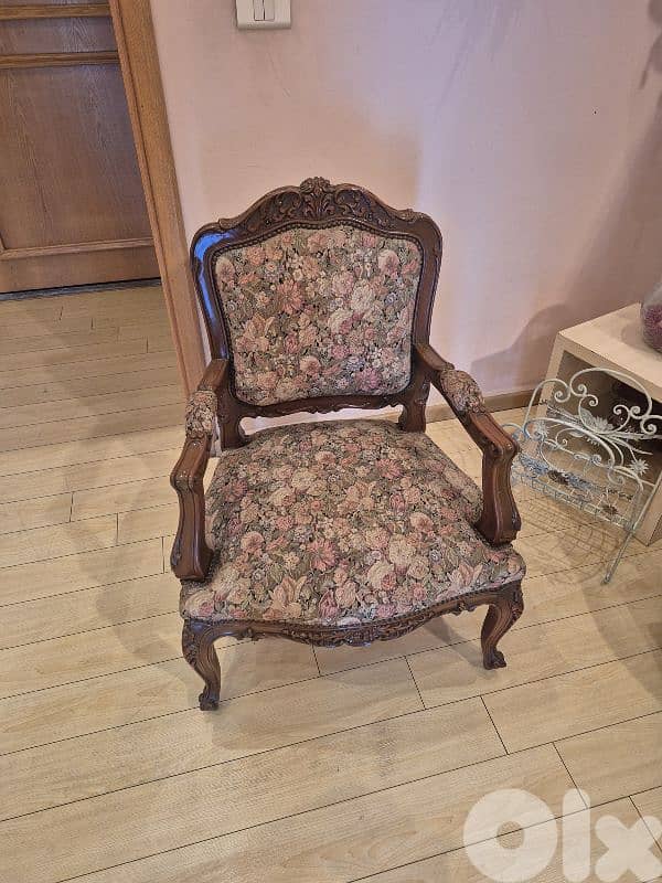 2arms chair and one sofa 2