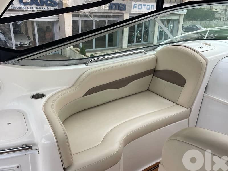 Boat Chaparral 310 8