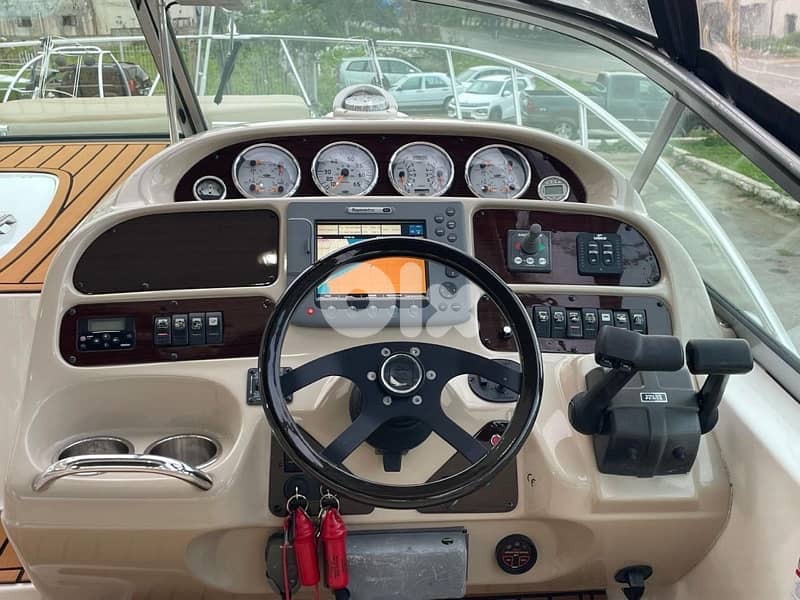 Boat Chaparral 310 12