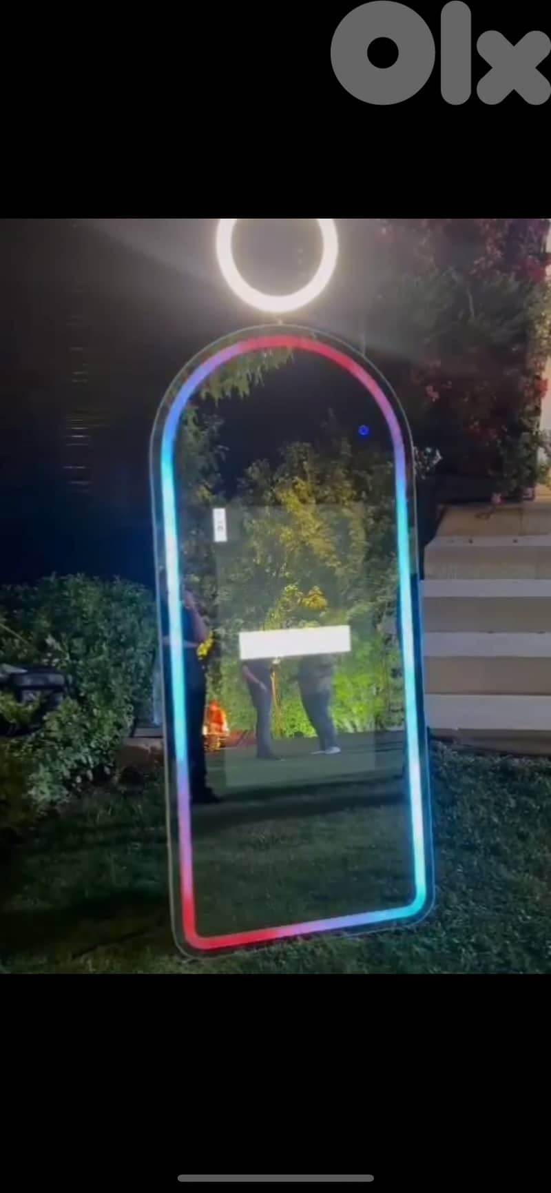 Mirror booth 2