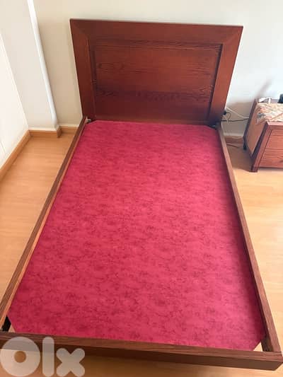 Bed + mattress ( gifted )