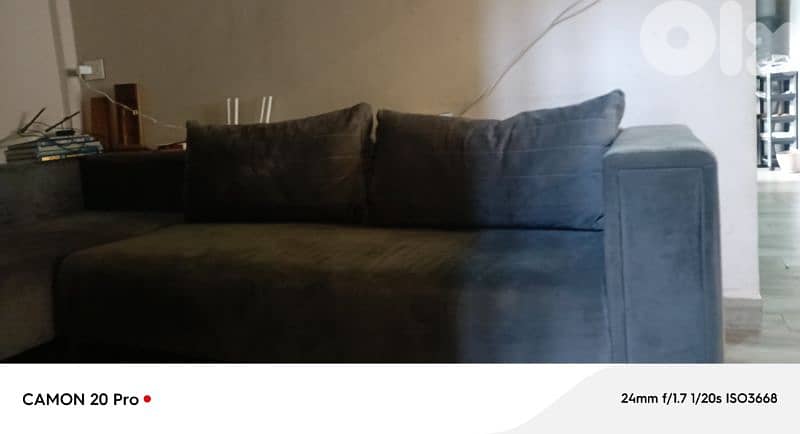 L-shaped sofa for living or sitting room almost new barely used 1