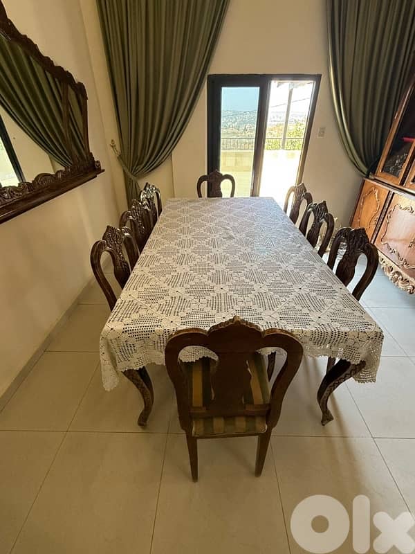 Dining Set with Matching China Cabinet 1