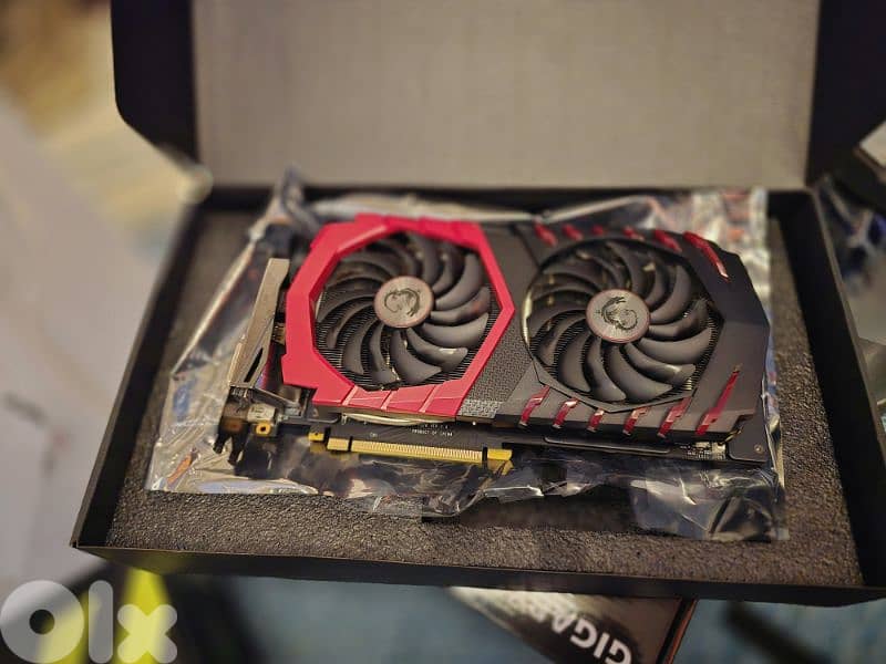 cpu i7 6700k, psu 630 watts, msi 1060 gpu, b250 asus motherbpard 0