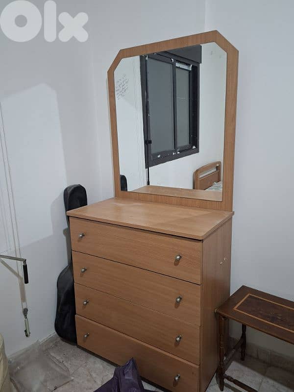 full bedroom - good condition 1