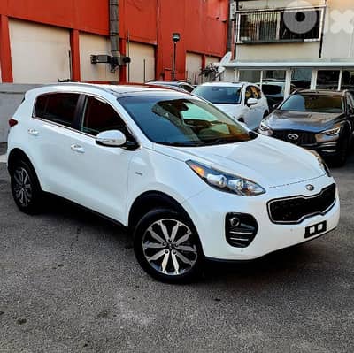 KIA SPORTAGE 2017 EX 2.4 AWD MINT CONDITION  LUXURY EDITION