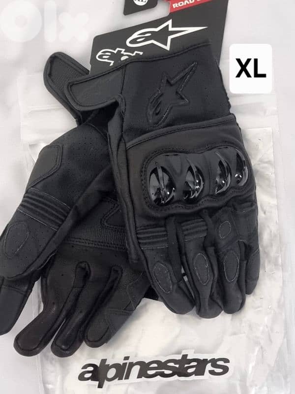 Alpinestars gloves L & XL 1