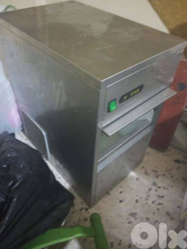 ice maker 5