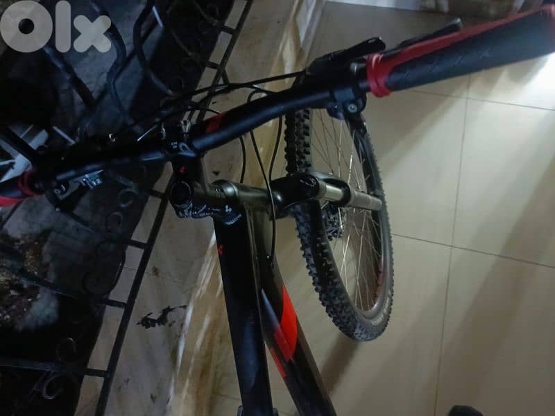 Insane mountain bike 0