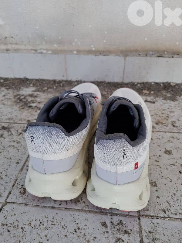 On Cloud shoes for men n. 45 3