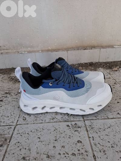 On Cloud running X LOEWE for men n. 44