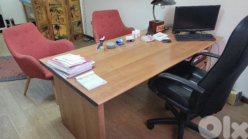 Furniture for doctor's clinic 3