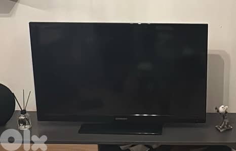 Samsung 40” Full HD TV + MI Stick TV