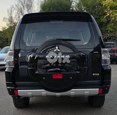 Mitsubishi Pajero 2012