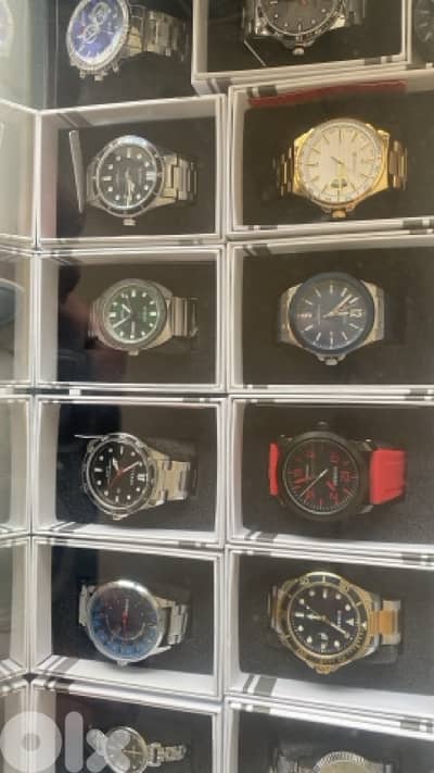 CURREN watches