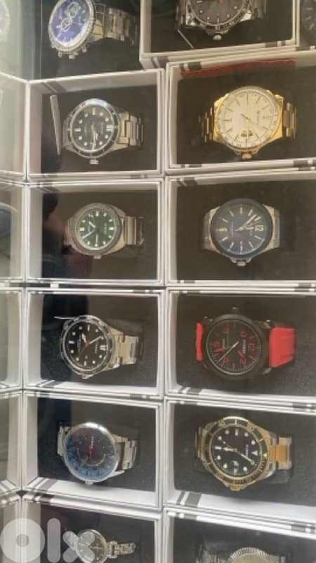 CURREN watches 0