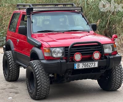 Mitsubishi Pajero 1993
