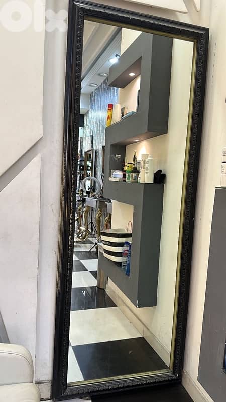 barbershop furniture 0