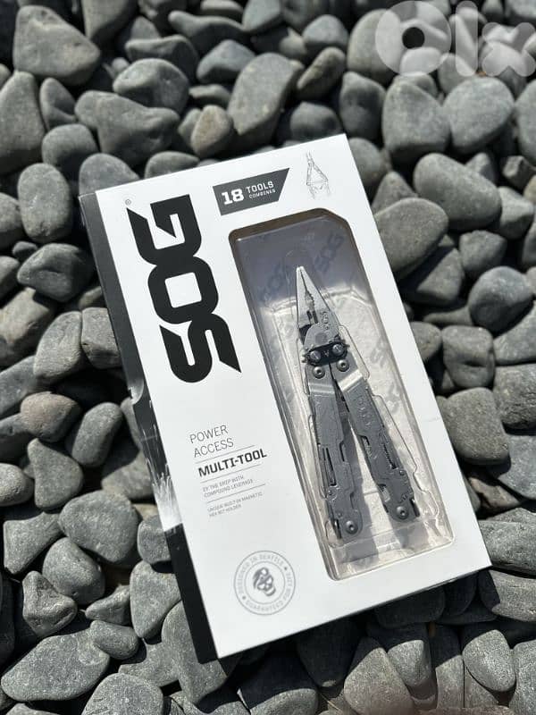 SOG POWER ACCES Multi Tool 18 in 1 0