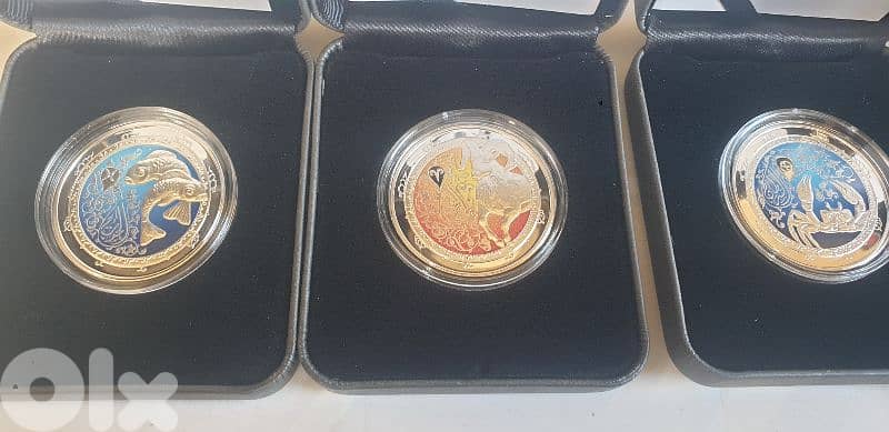 قطع فضة عدد ١٢ مع شهادة من مصرف لبنان،تمثل الابراج الاثني عشر 1