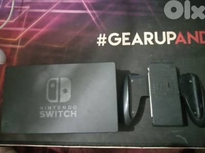 NINTENDO SWITCH DOCK AND JOYCON GRIP USED LIKE NEW