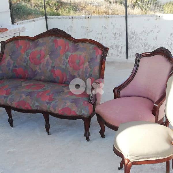 كلون 60$  صنع فرنسي مستعمل 0