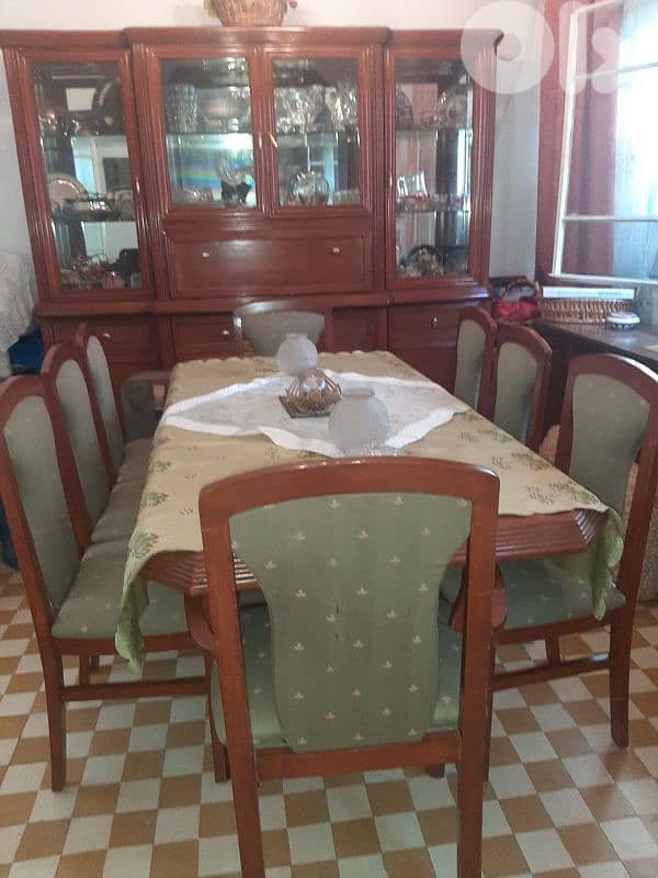 dinning table 0