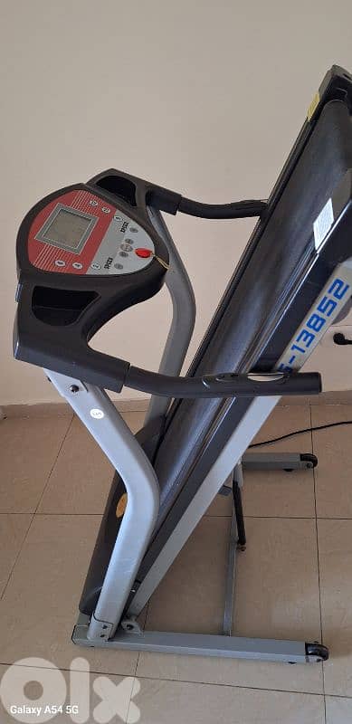 New Treadmill b 100$